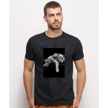 Imagem de Camiseta masculina Preta algodao Casal de Leões Animais Fundo preto