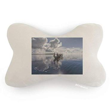 Imagem de DIYthinker Almofada de apoio de cabeça para decoração de pescoço com estampa de pessoas de barco azul oceano