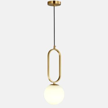Imagem de Lustre moderno de latão com lâmpada pendente de globo de vidro branco Lustre moderno de bola de vidro dourado com lâmpada de teto de vidro branco de leite fosco, 20 CM