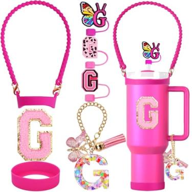 Imagem de ZYBIDEAL Conjunto de acessórios para Stanley Cup, capa de canudo com letra de 0,4 polegadas, alça de garrafa de silicone, bota para Stanley 30 e 1,134 g, pingente inicial e adesivo (letra G, rosa)