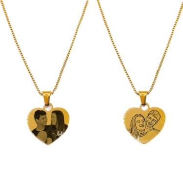 Imagem de Colar Coração Dourado Personalizado Foto Realista Desenho Frase Presente Lembrança Namorados Banhado a Ouro 18K (FRENTE REALISTA VERSO LAPIS)
