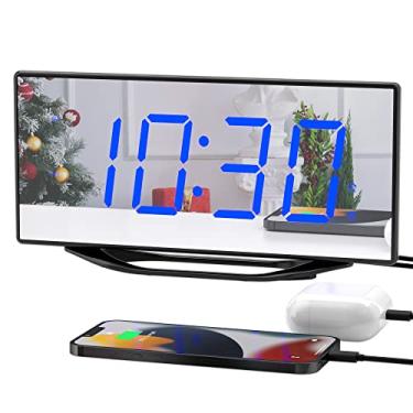 Imagem de Despertador para quarto, mostrador grande de LED digital com 2 alarmes, regulador de intensidade e volume ajustáveis, carregador de telefone USB, despertador básico com plugue alto para dormir