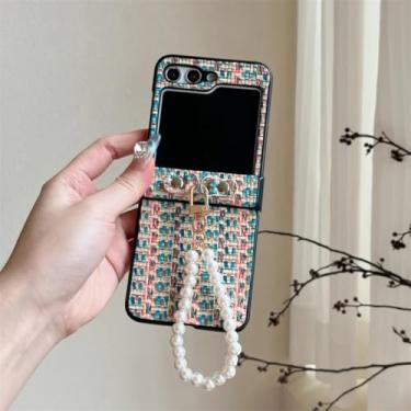 Imagem de Capa para Galaxy Z Flip6 com padrão de trama fashion e dobradiça com corrente de pérolas, capas rígidas fofas (para Galaxy Z Flip6/06)