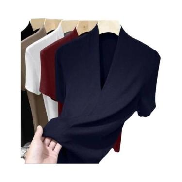 Imagem de Camiseta Feminina plus Size Slim Fit Com Decote Em V E Manga Curta, Mo