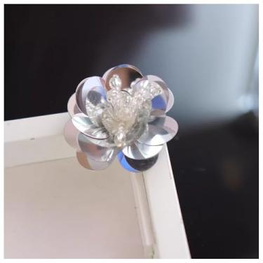 Imagem de Remendos de flores de lantejoulas prateadas 20 peças de apliques de flores com contas de strass adesivos de broche para bolsa de roupas, sapatos, acessórios de costura costurados M43F186 (7# 4 cm 4 cm