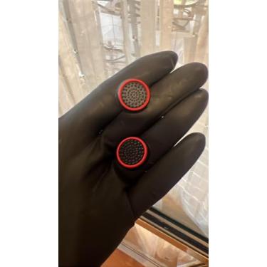 Imagem de Kit com 2 Grips de Silicone para Analógico, Compatível com PS3, PS4, PS5, Xbox, Wii, Switch, Cores Sortidas (KIT TA PEGANDO FOGO BIXO)