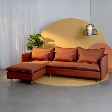 Imagem de Sofá Modular 3 Lugares com Chaise e Pé Madeira Sôma CabeCasa MadeiraOr
