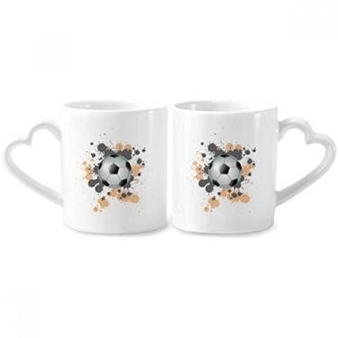 Imagem de Conjunto de canecas de porcelana para casais de futebol radial futebol futebol americano coração alça