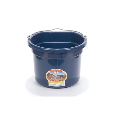 Imagem de Little Giant Balde de plástico para alimentação animal (azul marinho) com parte traseira plana e alça de metal (8 litros) (item nº P8FBNAVY)