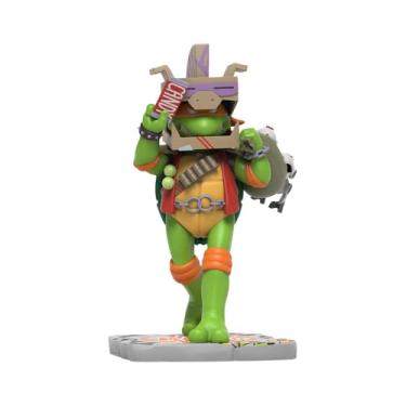 Imagem de Mighty Jaxx Teenage Mutant Ninja Turtles: Michelangelo Cowa-Boo-NGA! Edition | REMIXX 6 Inch Collectible Figurine