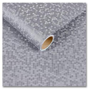 Imagem de CRE8TIVE Papel de parede cinza prateado descasque e cole papel de parede hexagonal metálico texturizado em favo de mel para utensílios de cozinha 30,5 x 203,2 cm, papel de contato prateado adesivo