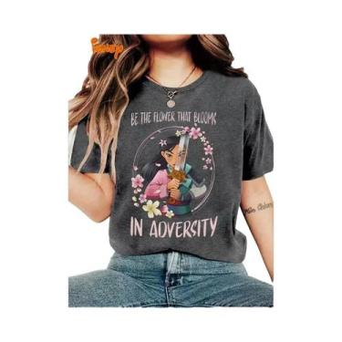 Imagem de Camiseta Unissex Oversized Disney Mulan Espada Flor De Cerejeira Vinta