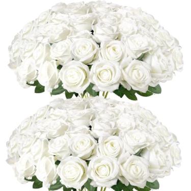 Imagem de Cherica 52 peças de flores artificiais de rosas brancas com hastes, buquê de rosas falsas a granel, rosas de veludo de seda para centro de mesa, arranjo de chá de bebê, aniversário, decoração de casa