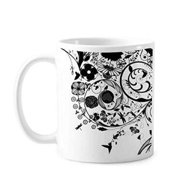 Imagem de Plantas de flores preto branco arte grão contorno caneca cerâmica café porcelana copo talheres