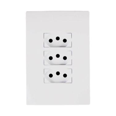 Imagem de Tomada Ilumi I9 Monobloco Tripla 2P+T 10A 250V com Placa