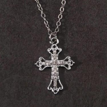 Imagem de Colar com pingente de cruz de prata com design brilhante esculpido, joia delicada simples para mulheres