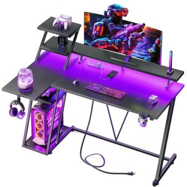 Imagem de Mesa gamer em L Korfile 47" com LED e tomada