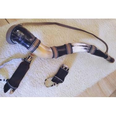 Imagem de Berrante 5 Chifre,alça Couro+ Copo Garrafinha Pé Bezero Oferta - Selar