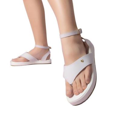 Imagem de Sandália Flat Form com Rebite de Coração - Tulip Shoes, Branco, 36
