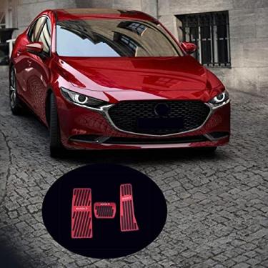 Imagem de GZBFTDH Almofada de pedal para acelerador do pé esquerdo do carro, para Mazda Mazda 3 2020 Mazda 3 Acessórios Auto Antiderrapante Freio Gas Pads Alumínio Apoio para os Pés Capa Auto Peças 3 PCS (Vermelho)