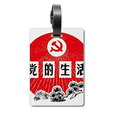 Imagem de Emblema de festa comunista chinesa de pinheiro com etiqueta para bagagem e cartão de bagagem
