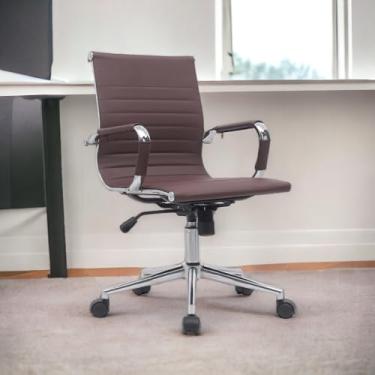 Imagem de Cadeira de Escritório Diretor – Couro Marrom com Braços Cromados