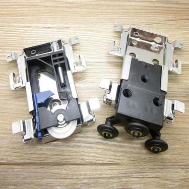 Imagem de Roldana Inferior Para Porta Deslizante De Armário/Guarda-Roupa - None,