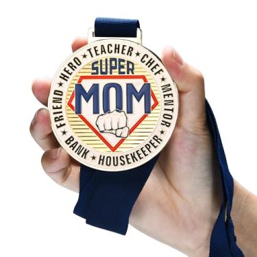 Imagem de IDASANY Presentes para mãe de filha ou filho, medalha de supermãe, presentes de Natal para mães que não querem nada, presentes engraçados para aniversário e dia das mães