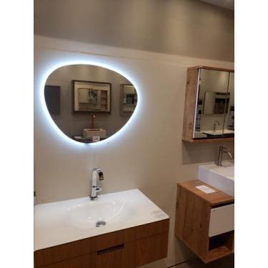 Imagem de Espelho orgânico iluminado com led frio 64x54cm TOUCH - Woodglass