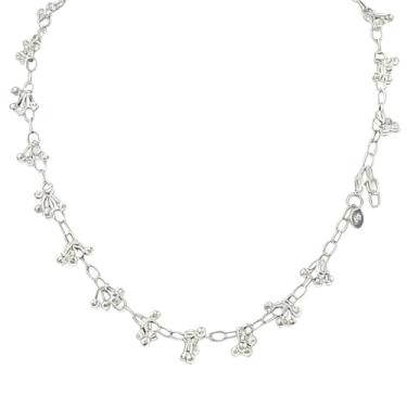 Imagem de Colar feminino requintado com contas em forma de uva banhado a prata com acabamento polido Presente perfeito de feriado ou aniversário para mulheres