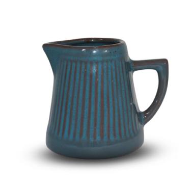 Imagem de Jarra-Leiteira de Cerâmica Frisada 1.2L – Louças Decorativas Vintage, Ideal para Cafeterias, Padarias, Confeitarias, Casa e Chá (Acqua Marine)