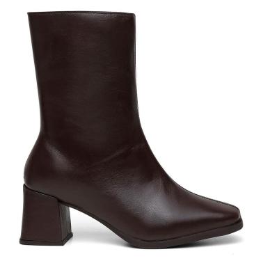 Imagem de Bota Feminina Couro Cano Médio Salto Grosso Bico Quadrado