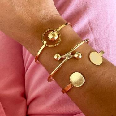Imagem de Bracelete liso detalhe círculo banhado a ouro 18k - KARINE RAMALHO