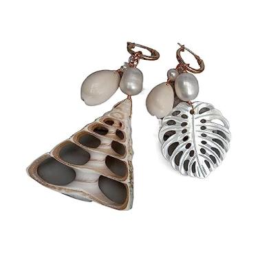 Imagem de Brincos de argola banhados a ouro e pérola de arroz branco com concha espiral natural, brincos feitos à mão para mulheres