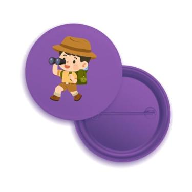 Imagem de Bottons Pins Explorador Safari com Binóculo, Tema Aventura, Design Cartoon, Pack com 10 Unidades (10, Roxo)