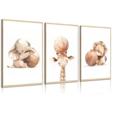 Imagem de Arte de parede de berçário de animais de bebê, imagem vintage de animais de safári e basquete, decoração de parede, girafa, elefante e leão, arte impressa para quarto de bebê infantil 40 x 61 cm