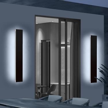 Imagem de Mikeru Arandela de parede moderna de 79,8 cm atualizada para ambientes externos, 10,9 cm de largura, IP65 à prova d'água, luminárias externas, caixa de junção dos EUA, 3000 K/4500 K/6000 K, luzes LED