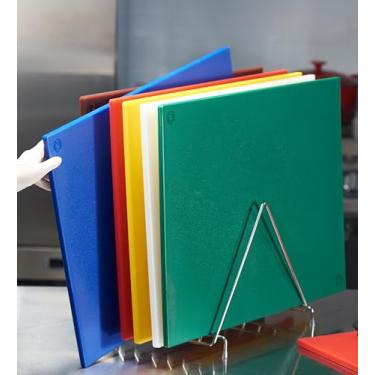 Imagem de CURTA Kit de tábua de corte flexível multicolorida NSF 61 cm x 45 cm x 1/5.1 cm com rack de armazenamento de aço inoxidável, placa de corte de plástico codificada por cores com superfície