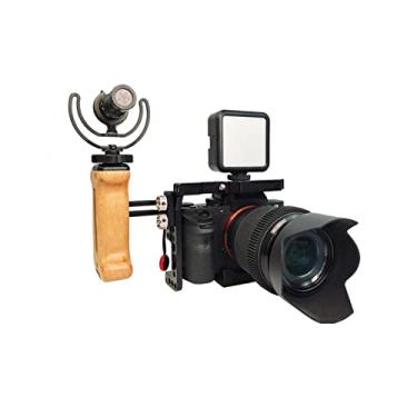 Imagem de Punho universal para gaiola de câmera DSLR com suporte de sapato frio, punho de madeira com orifício de parafuso de 0,25 polegadas para monitores, luzes de enchimento, microfones etc