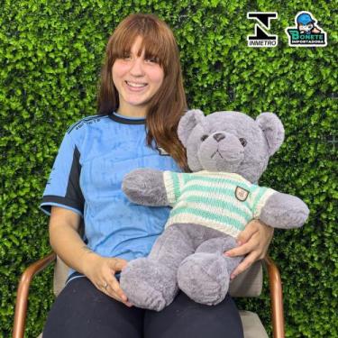 Imagem de Urso de Pelúcia 55cm Super Fofo com Zíper  Com Roupinha de Crochê - To