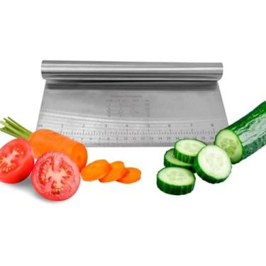 Imagem de Espátula Inox Culinária com Régua 22cm - Cortador e Raspador Multifuncional para Massas, Legumes, Pizza, Pão e Chocolate. Agilidade e Facilidade no Preparo da Sua Comida