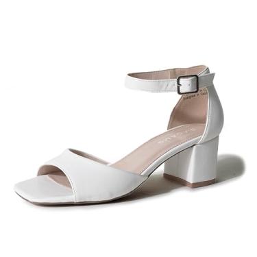 Imagem de J. Adams Sandália de salto Ruth – Salto baixo para mulheres, sapatos de salto curto para noivas e casamentos, elegantes sapatos formais para noivas, Branco, 36