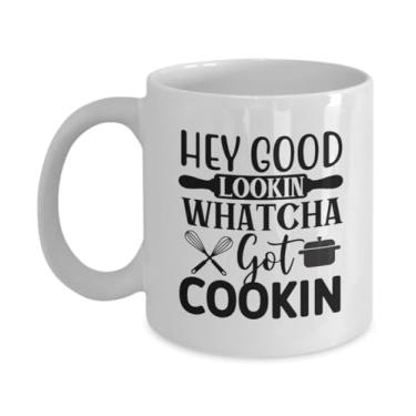 Imagem de Caneca de café Whatcha, ideia de presentes Whatcha, presente para Whatcha, Hey Caneca Whatcha Got Cookin, ideia de presente de aniversário e Natal (325 ml)