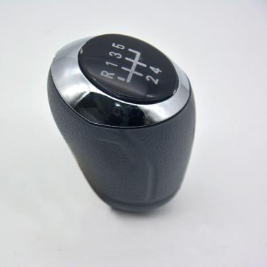 Imagem de Bola de Câmbio / Manopla de Câmbio para o carro CHEVROLET Ônix / Prisma / Cobalt / Spin / Sonic 2013-19 CINZA C/ LENTE PRETA E ARO CROMADO 