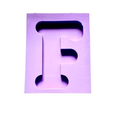 Imagem de Confeitaria dos Moldes, R669 Molde de silicone luminária letra F resina decorar