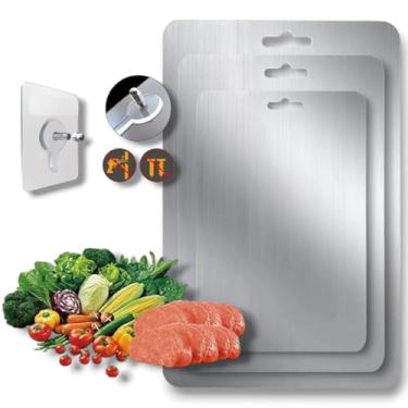 Imagem de Conjunto de 3 tábuas de corte de metal, 0,07 mm de espessura com gancho para pendurar – Tábuas de corte de cozinha de aço inoxidável durável – Superfície antiderrapante, resistente à ferrugem, fácil