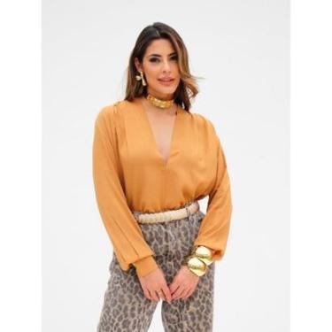 Imagem de Camisa Feminina Viscose Ampla com Pedrarias e Acabamento Sofisticado-Feminino