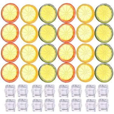 Imagem de ABOOFAN 30 peças de fatias de limão falsas e 20 peças de cubos de gelo falsos, modelos de frutas falsas de plástico para casa, cozinha, mesa de jantar, decoração de festa de casamento, fotografia
