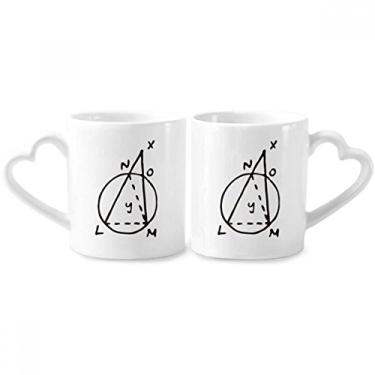 Imagem de Conjunto de canecas de porcelana para casais, ilustração vetorial de matemática trigonométrica, coração e coração