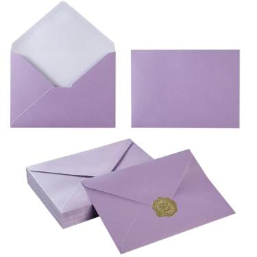Imagem de 50 envelopes brilhantes com adesivos dourados para cartões de convite de casamento, formatura, chá de bebê, cartões comemorativos (roxo, A7, 5 x 7)